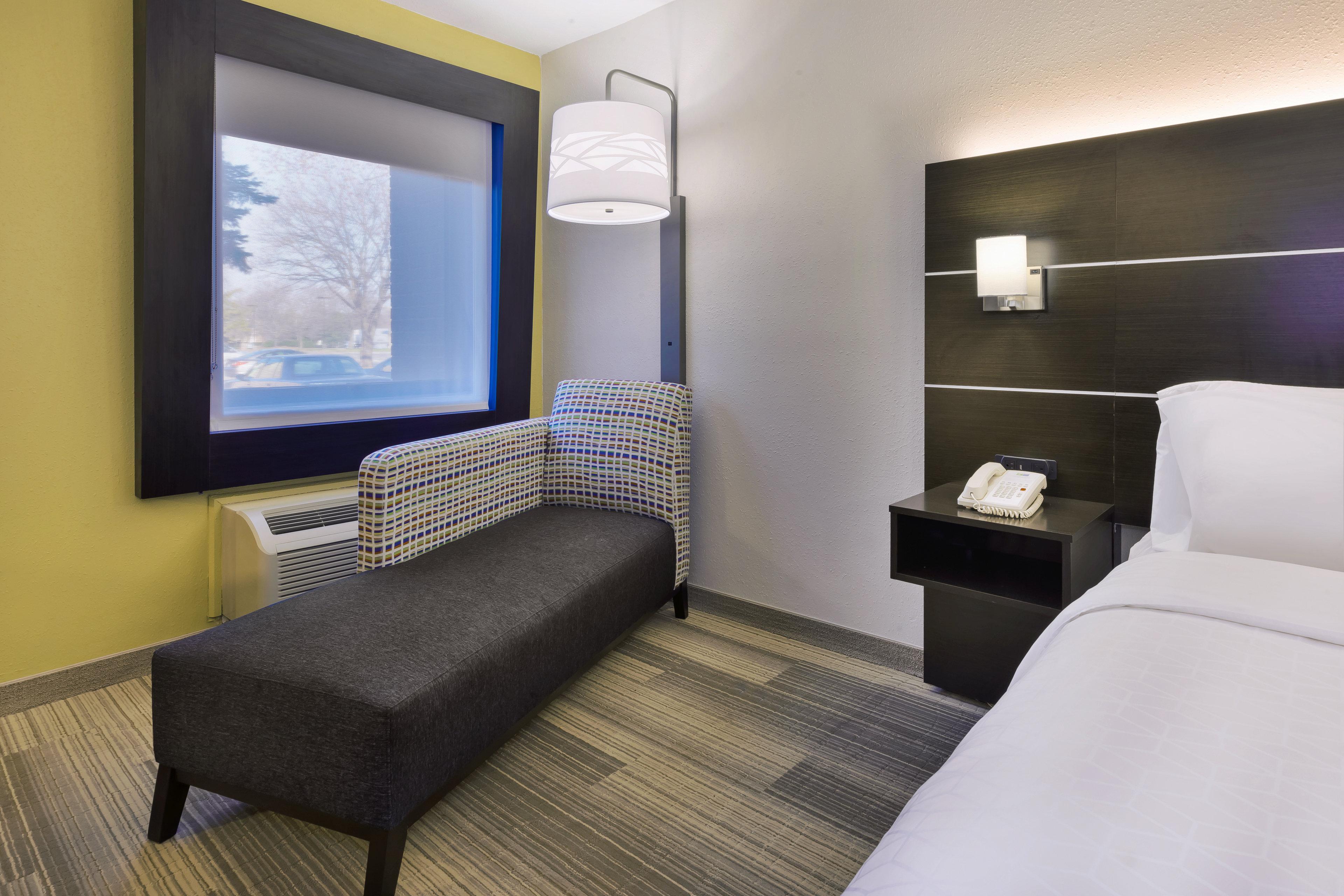 Holiday Inn Express Detroit-Warren/General Motors Technology Center By Ihg Kültér fotó