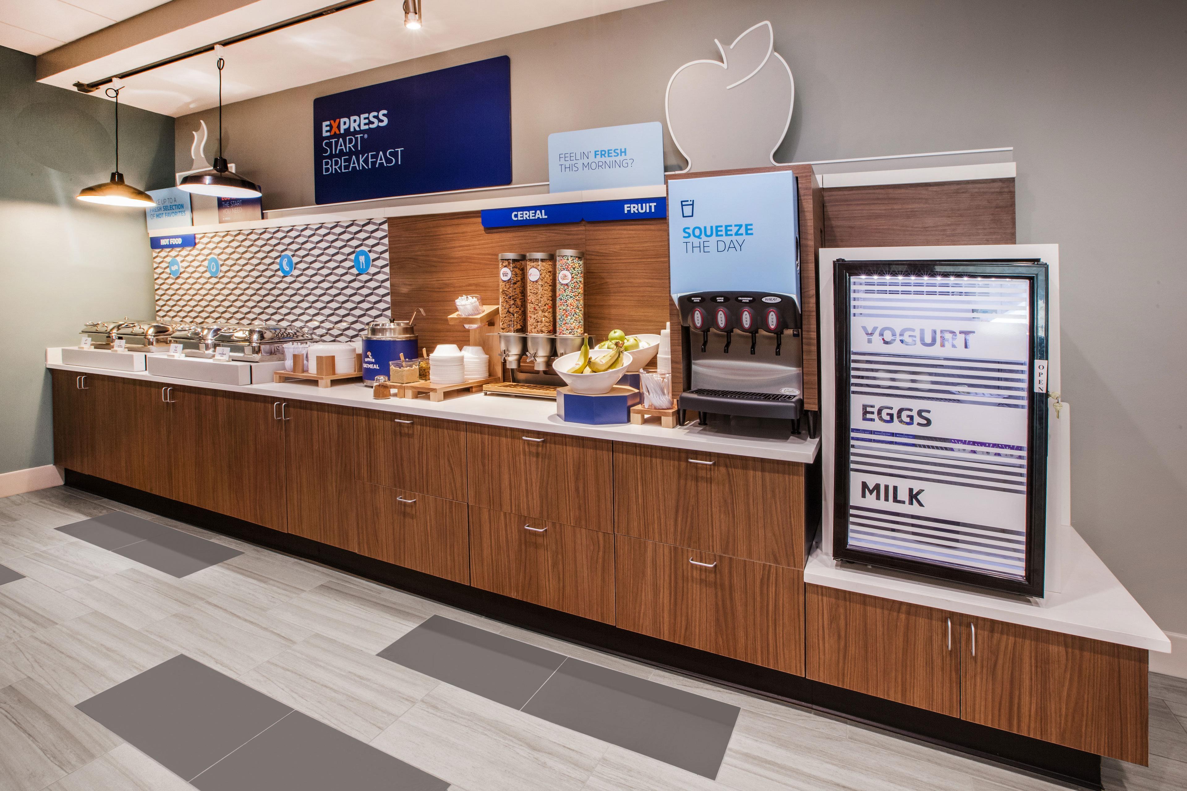 Holiday Inn Express Detroit-Warren/General Motors Technology Center By Ihg Kültér fotó
