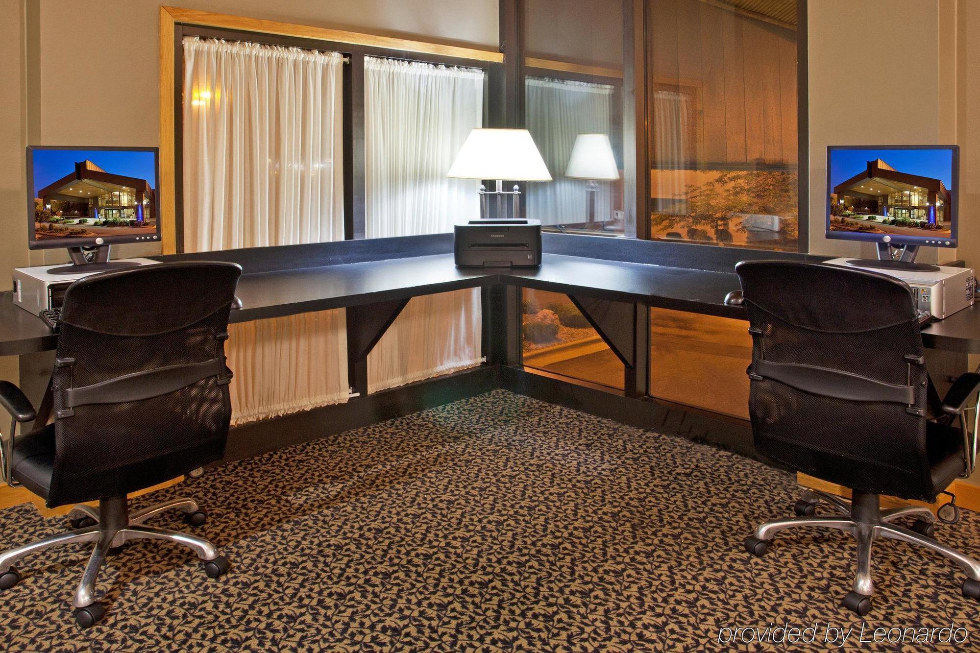 Holiday Inn Express Detroit-Warren/General Motors Technology Center By Ihg Létesítmények fotó
