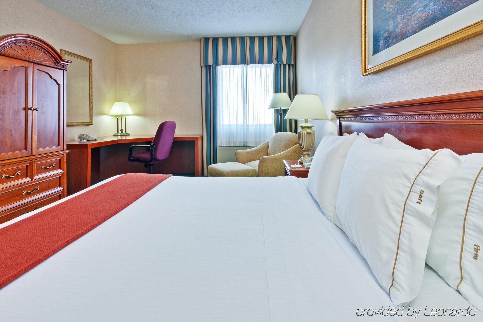 Holiday Inn Express Detroit-Warren/General Motors Technology Center By Ihg Szoba fotó